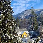 Exclusives Waldhaus Zum Gechillten Hirsch - Komplett Apartament Traben-Trarbach