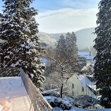 شقة Exclusives Waldhaus Zum Gechillten Hirsch - Komplett ترابن ترارباخ